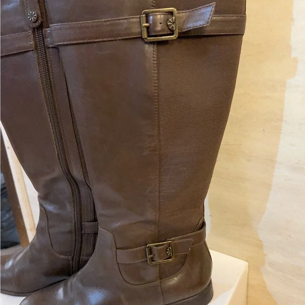 Isaac Mizrahi Live brown leather knee-high riding boots.